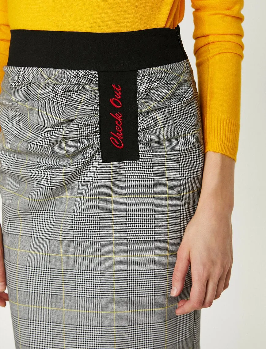 11907 Grey Letter Printed Midi Skirt