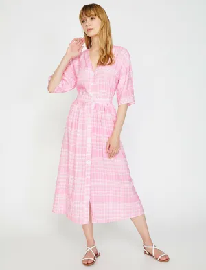 12047 Pink Button Detailed Midi Skirt