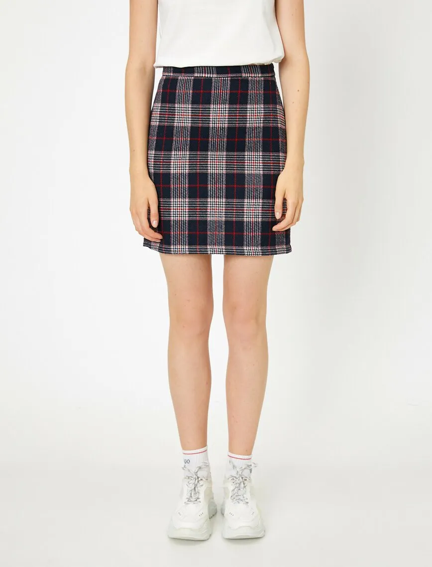 12241 Red Check Midi Skirt