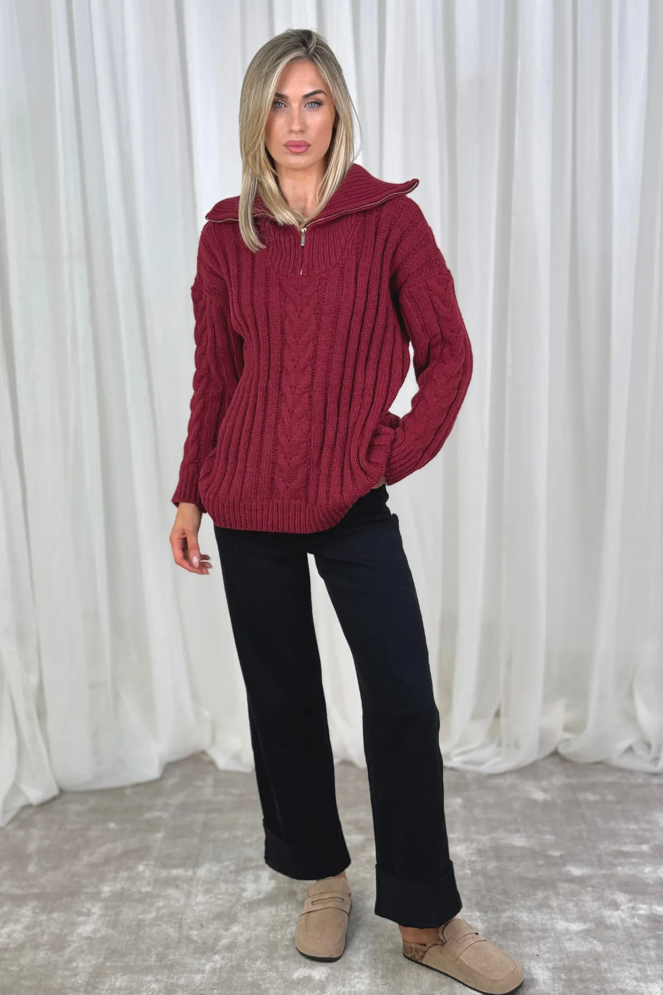 Caitlyn Half Zip Knit Jumper In Burgundy