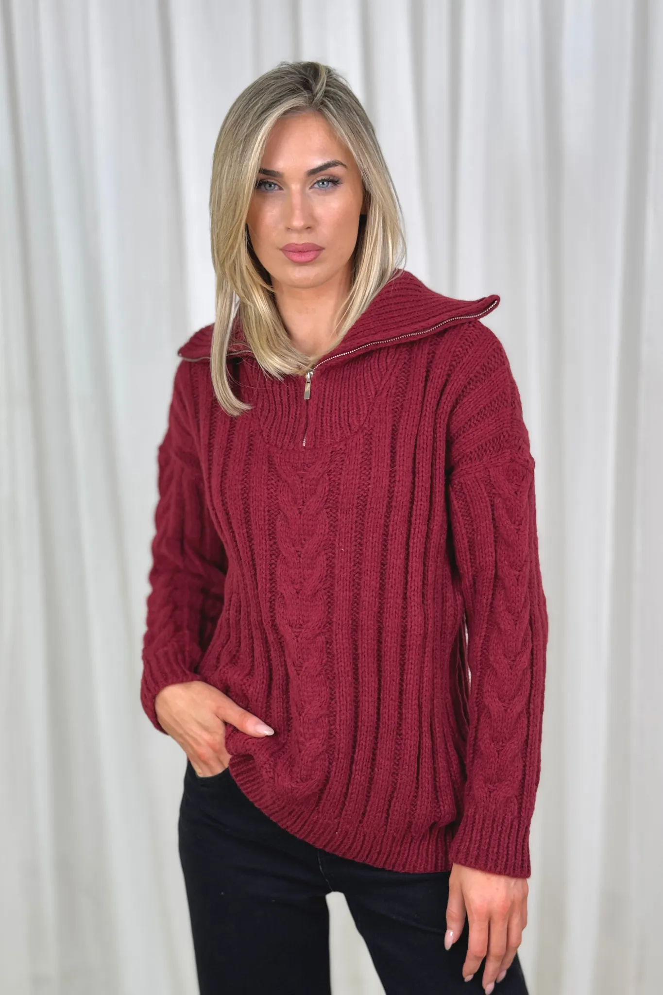 Caitlyn Half Zip Knit Jumper In Burgundy