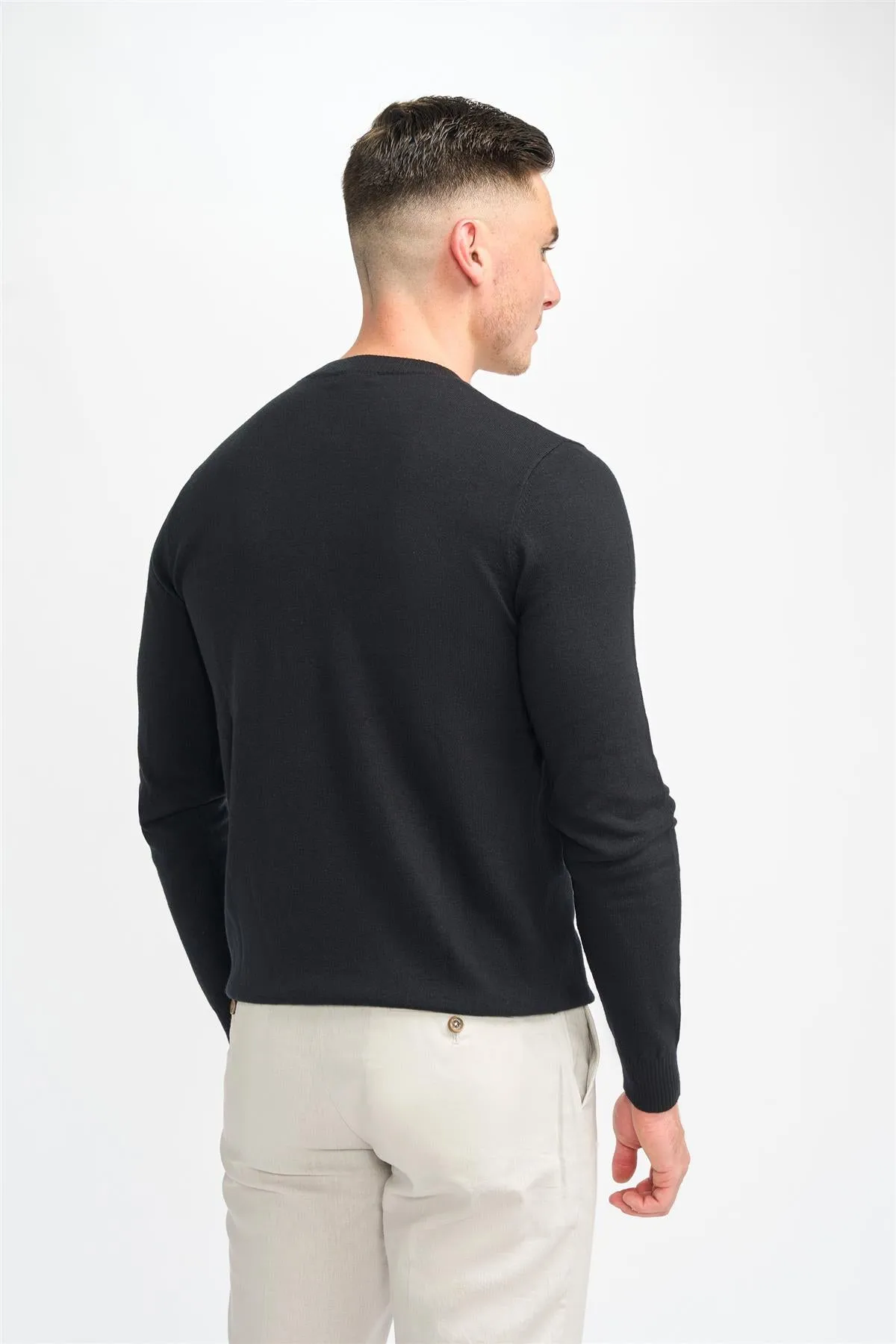 Connall Black Jumper