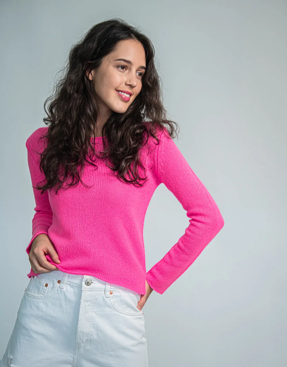 Crew Neck Sweater in Fluro Pink