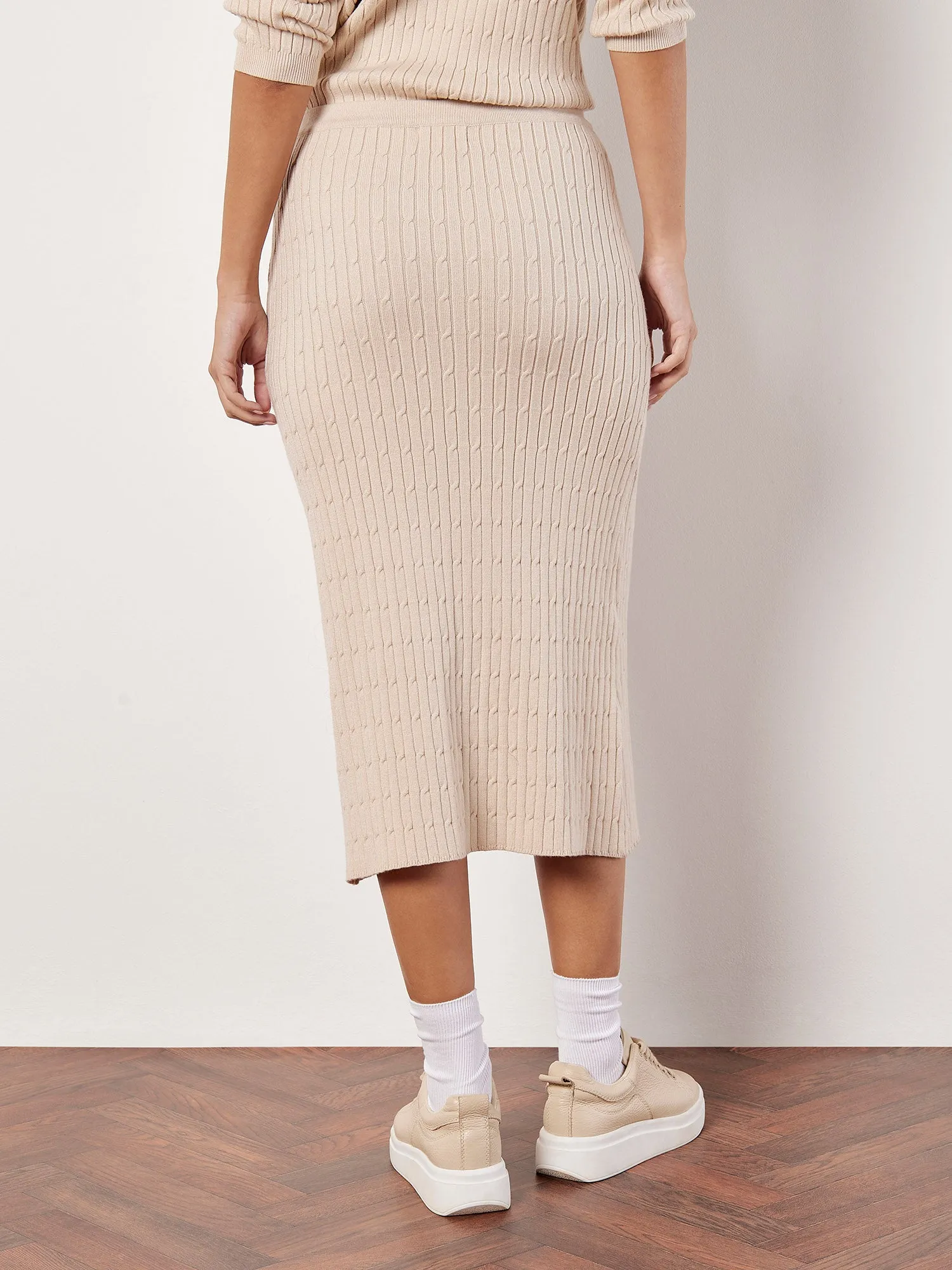 Fine Gauge Cable Knitted Midi Skirt