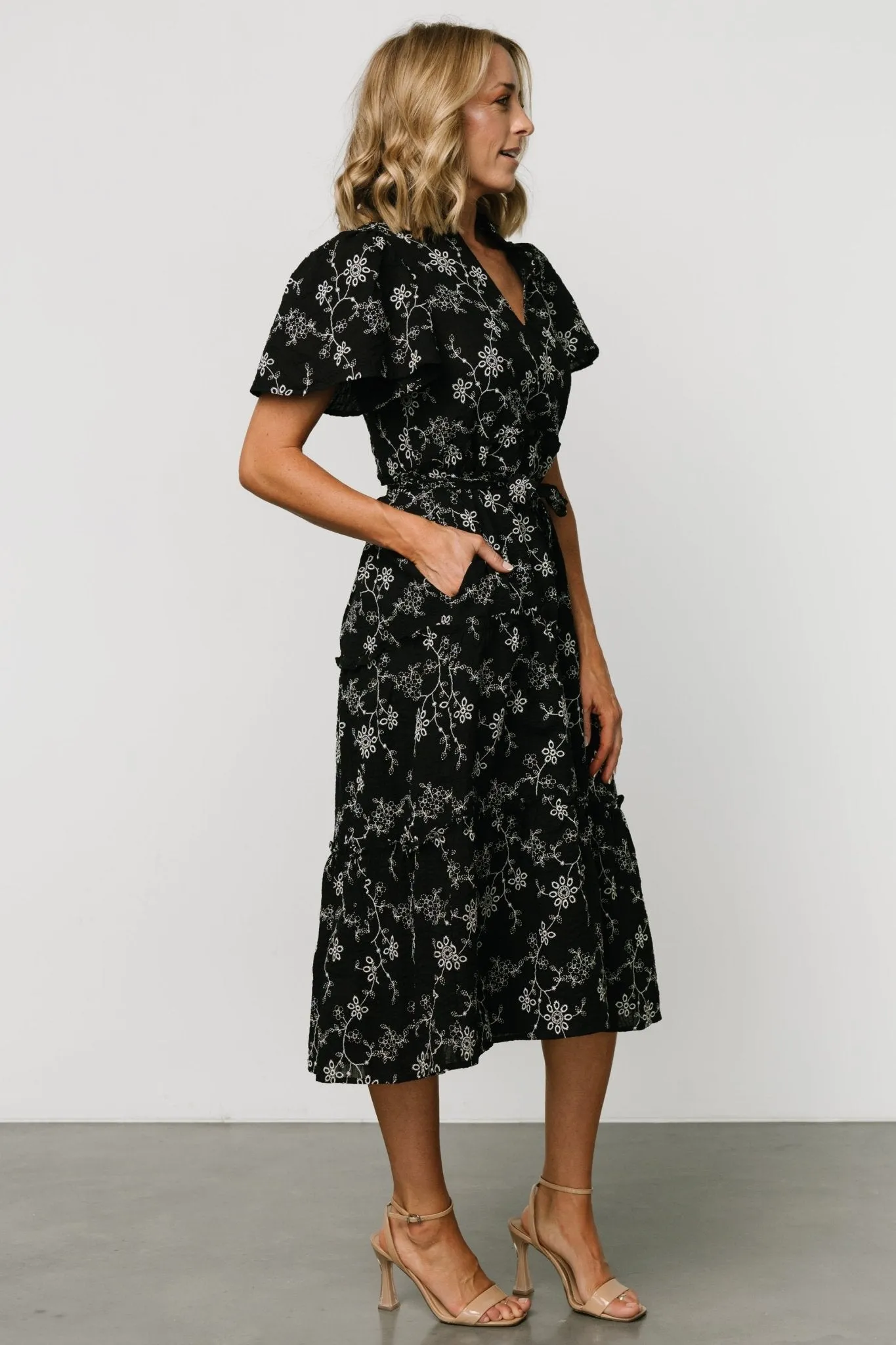 Odeya Tiered Midi Dress | Black   White