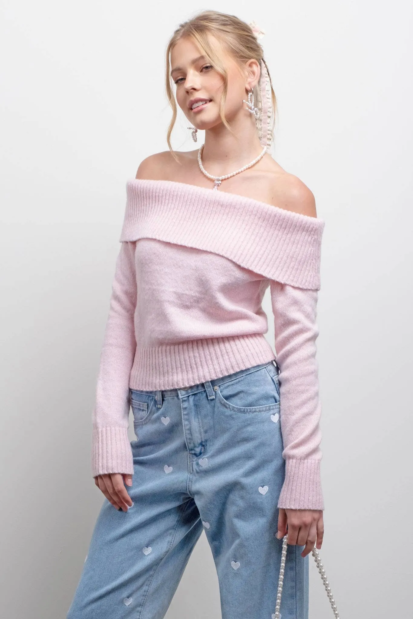 OFF THE SHOULDER KNIT PULLOVER SWEATER