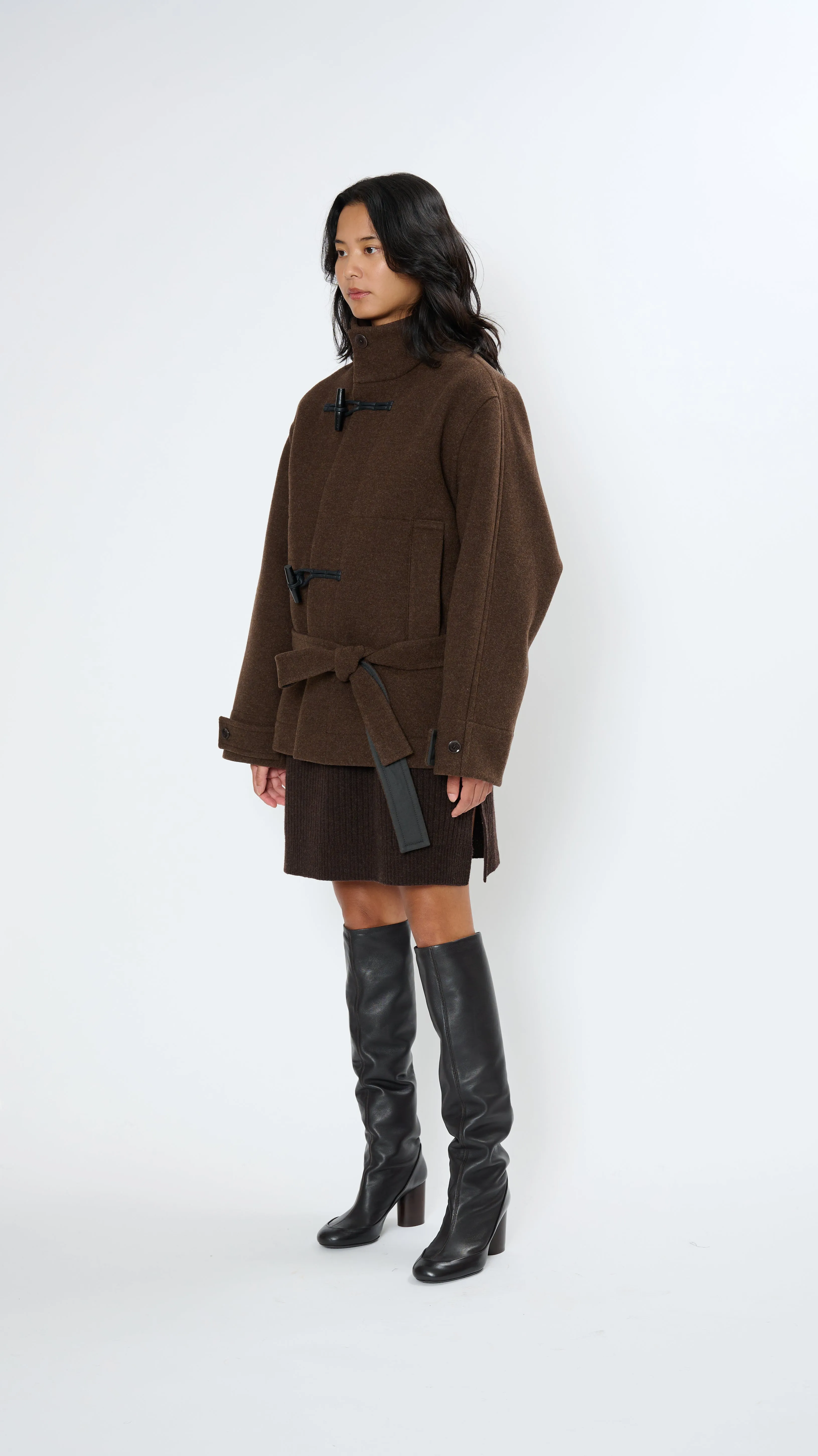 Short Duffle Bathrobe Coat in Brown