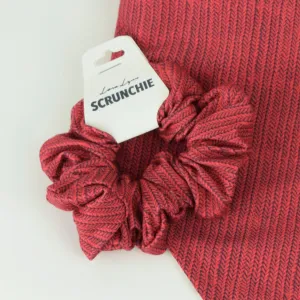 Sweater Christmas - Red Knit scrunchie