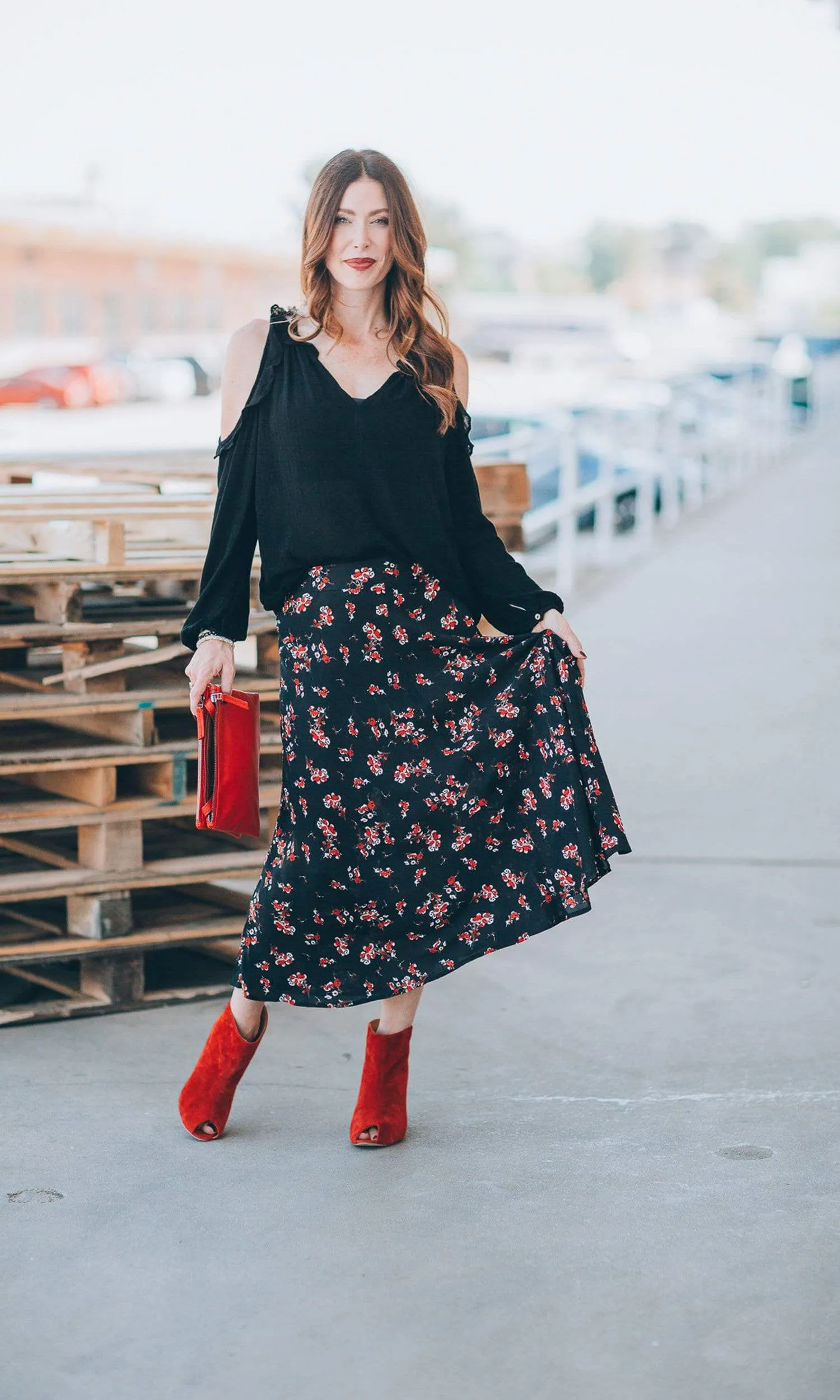 Velvet by Graham & Spencer Nalani Floral Printed Midi Skirt